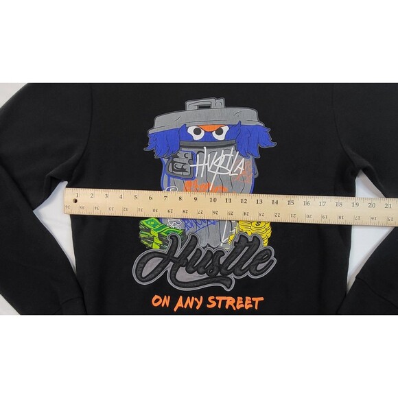 Genuine Authentic Garments Hustle On Any Street Oscar Pullover Sweatshirt Size M - Picture 6 of 7